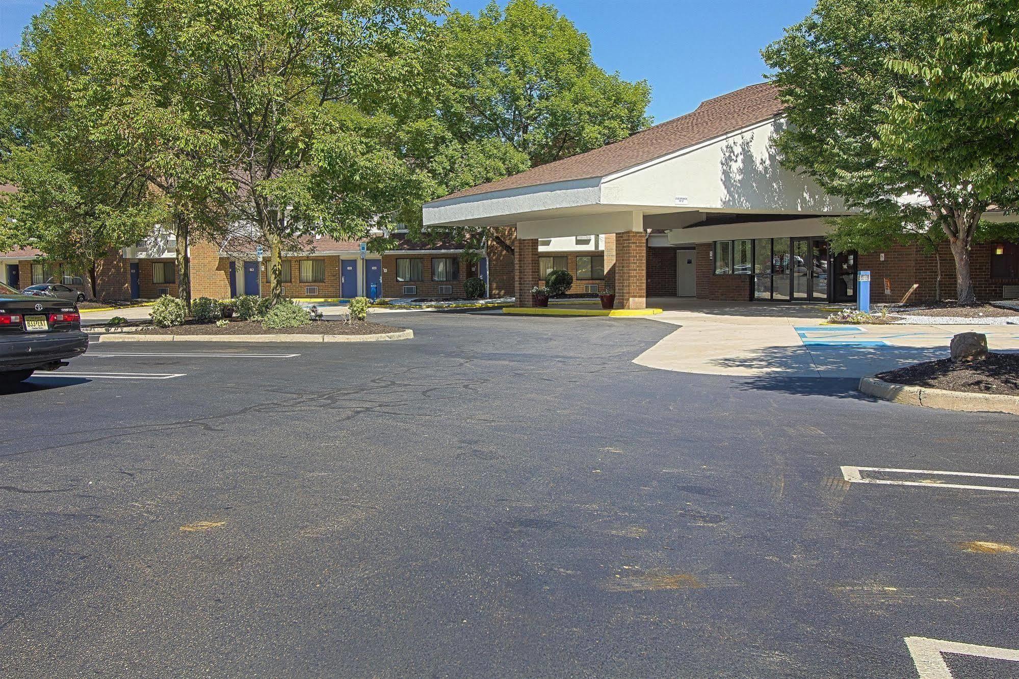 Motel 6-East Brunswick, Nj Exterior photo